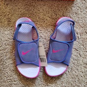 Nike Sunray adjust sandals size 5Y